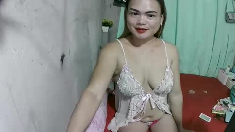 Flora Mae online show from 04/16/26, 05:03