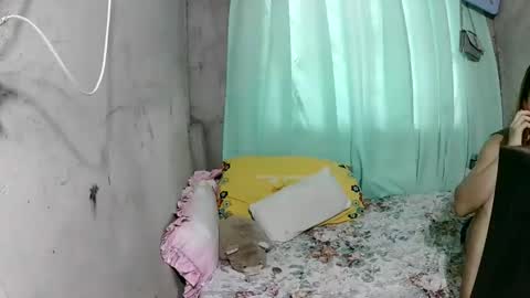 Flora Mae online show from 05/29/26, 05:16