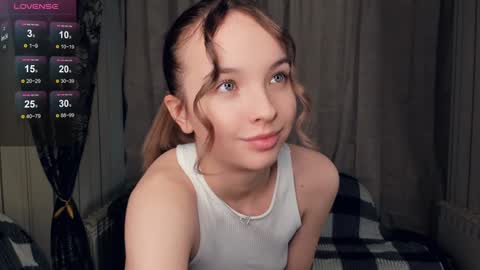 Snapshot of lusty_miss_di chatting on 01/24/25, 10:19 Isabel online show from 01/24/25, 10:19