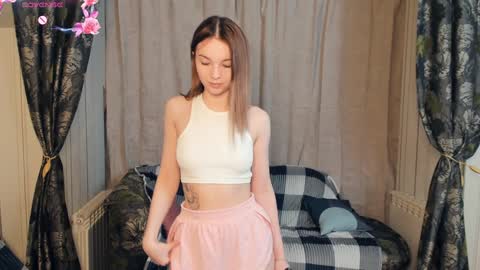 Snapshot of lusty_miss_di chatting on 02/02/25, 07:04 Isabel online show from 02/02/25, 07:04