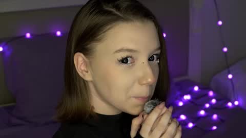 Chloe online show from 02/28/25, 10:30