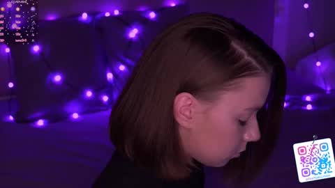 Chloe online show from 03/01/25, 08:02