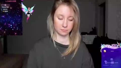 Snapshot of lusyagreenberg chatting on 02/09/25, 04:29 LusyaGreenberg online show from 02/09/25, 04:29