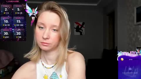 Snapshot of lusyagreenberg chatting on 02/27/25, 06:31 LusyaGreenberg online show from 02/27/25, 06:31