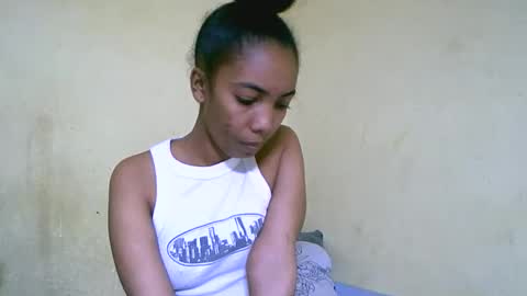 lutchia online show from 09/08/25, 02:49