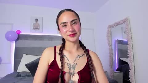 luu_angel online show from 10/22/25, 09:14