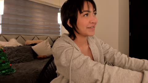 Lu online show from 12/08/24, 12:30