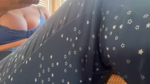 luuunaheartxxx online show from 09/24/25, 06:55