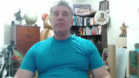 Snapshot of luv2bnakedallthetime chatting on 12/23/24, 08:57 Tony online show from 12/23/24, 08:57