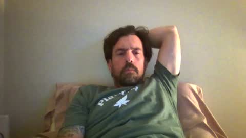 Snapshot of luv2likslit611455 chatting on 07/17/26, 02:07 Luv2likslit online show from 07/17/26, 02:07