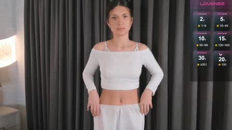  Mila  online show from 01/31/25, 04:59