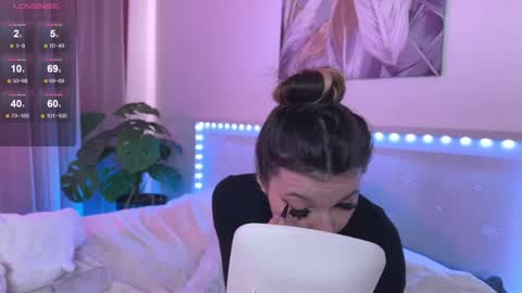 Veronica online show from 05/11/26, 08:20