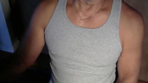 luvzjerkingoff online show from 09/18/25, 02:19