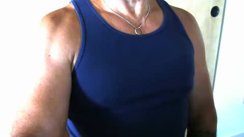 luvzjerkingoff online show from 10/14/25, 12:33