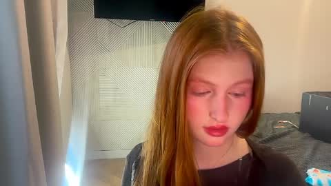lux_angel online show from 04/05/26, 12:08