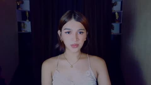 queen lux online show from 05/06/26, 11:59