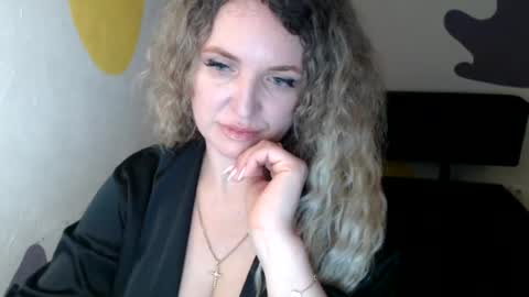 Donna online show from 07/10/26, 05:04