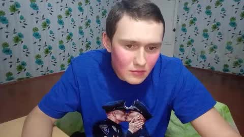 Snapshot of luxeboy_ chatting on 10/30/25, 07:14 Mike online show from 10/30/25, 07:14