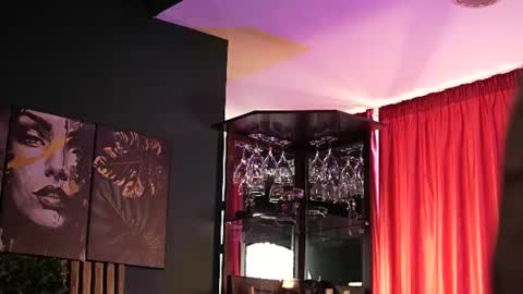 luxennoir online show from 07/05/26, 09:05