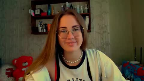 Katie online show from 10/01/25, 09:48