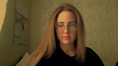 Katie online show from 05/07/26, 02:00