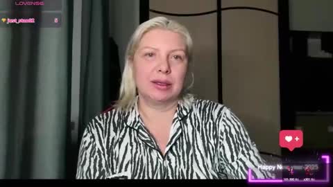 Luxury White online show from 01/26/25, 05:55