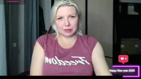 Luxury White online show from 02/18/25, 06:26