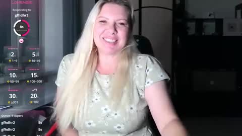 Luxury White online show from 09/09/25, 07:46