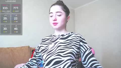 Snapshot of luxuryalma18 chatting on 05/05/26, 06:54 Alma online show from 05/05/26, 06:54