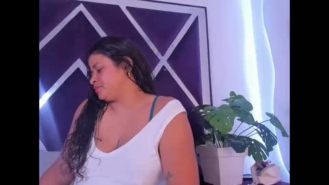 luzenaasm online show from 10/05/25, 04:22