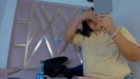 luzenaasm online show from 10/27/25, 03:43