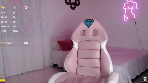 luz  online 9pm hora colombia online show from 02/12/25, 03:49