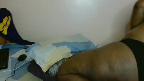 Snapshot of luzremi chatting on 04/01/26, 01:41 luzremi online show from 04/01/26, 01:41