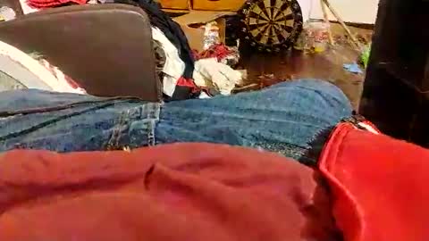 Snapshot of lvacd11 chatting on 02/11/25, 08:58 Lvac11 online show from 02/11/25, 08:58