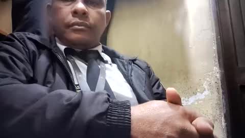 Snapshot of lvanegas01164241 chatting on 10/31/25, 01:23 lvanegas01164241 online show from 10/31/25, 01:23