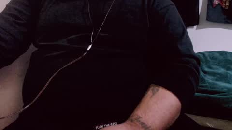 ayoo online show from 01/04/25, 10:38