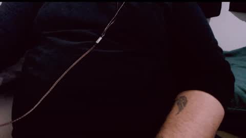 ayoo online show from 03/01/25, 11:17