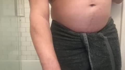 Snapshot of lvguynextdoor440656 chatting on 10/16/25, 01:17 lvguynextdoor440656 online show from 10/16/25, 01:17