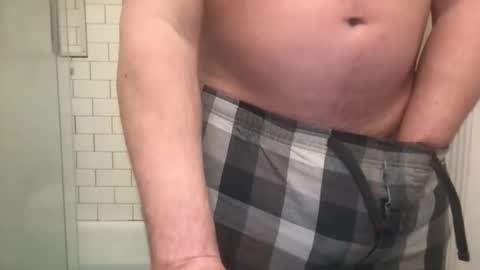 lvguynextdoor440656 online show from 03/22/26, 11:52