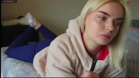 Lana online show from 10/24/25, 10:11