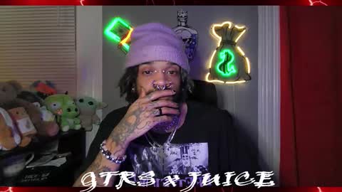 Snapshot of lxrdhxkvgemvsterjuice chatting on 12/22/25, 04:53 lxrdhxkvgemvsterjuice online show from 12/22/25, 04:53