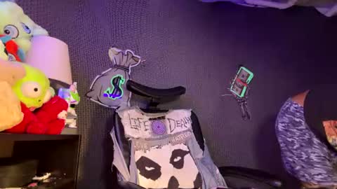 lxrdhxkvgemvsterjuice online show from 06/17/26, 10:32