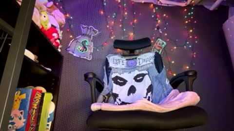 lxrdhxkvgemvsterjuice online show from 07/19/26, 11:52