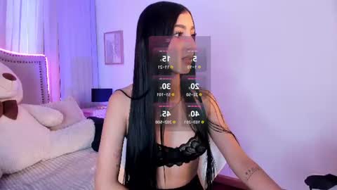 lya_brown online show from 06/18/26, 11:47