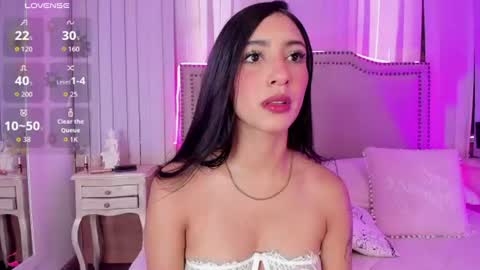lya_brown online show from 07/22/26, 11:35
