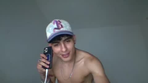 Lyan online show from 10/27/25, 04:38