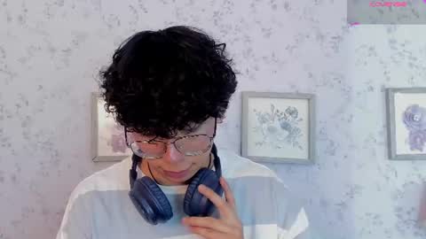 Lyan online show from 06/13/26, 07:45