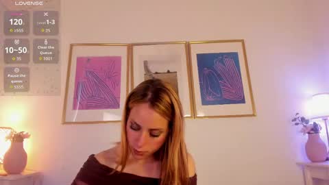 Snapshot of lyana_xz chatting on 05/29/26, 11:41 LYA online show from 05/29/26, 11:41