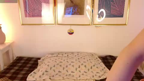 LYA online show from 06/26/26, 11:47