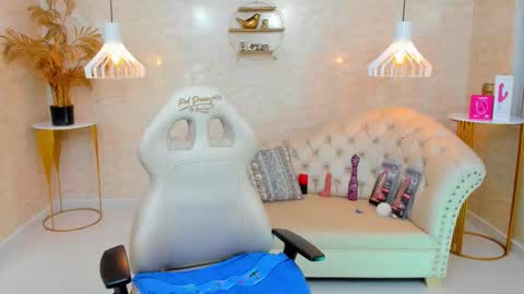 Lya Sweetxx  online show from 11/11/25, 04:01